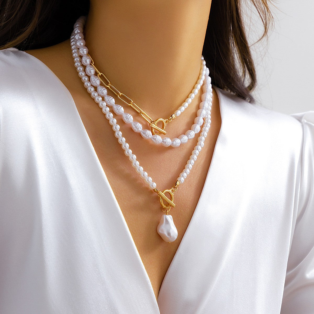 Wholesale Long round bead chain stacking necklace retro style personality pearl necklace